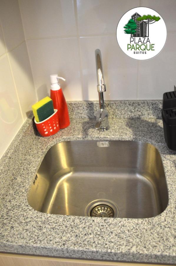 Apartamento Plaza Parque Suites 1009 *